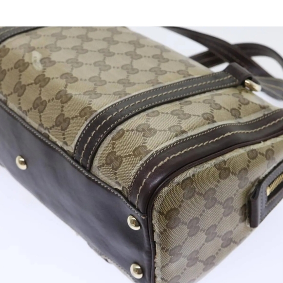 Authentic Gucci Vintage Handbag - Picture 9 of 10